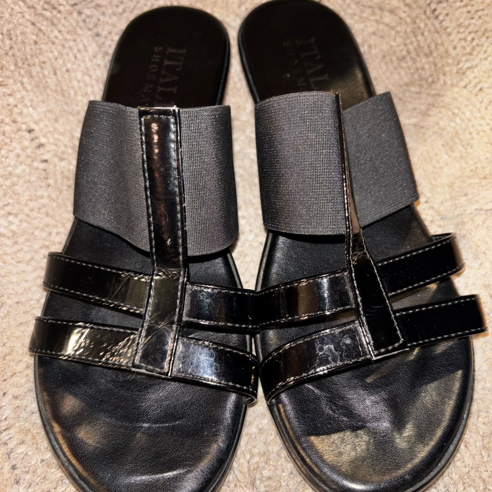 Italian Shoemakers Black Patent Leather Slide Sandals with Elastic Strap Size 7